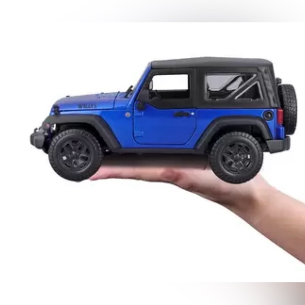 Maisto 1:18 Die Cast Cars Jeep Willys New